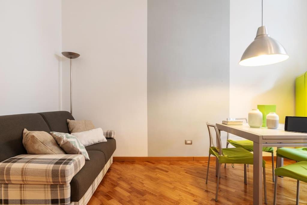Eva Flexyrent Apartment Μιλάνο Εξωτερικό φωτογραφία